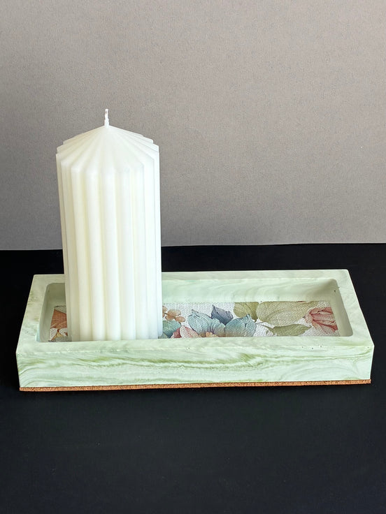 The Petit Gift Box