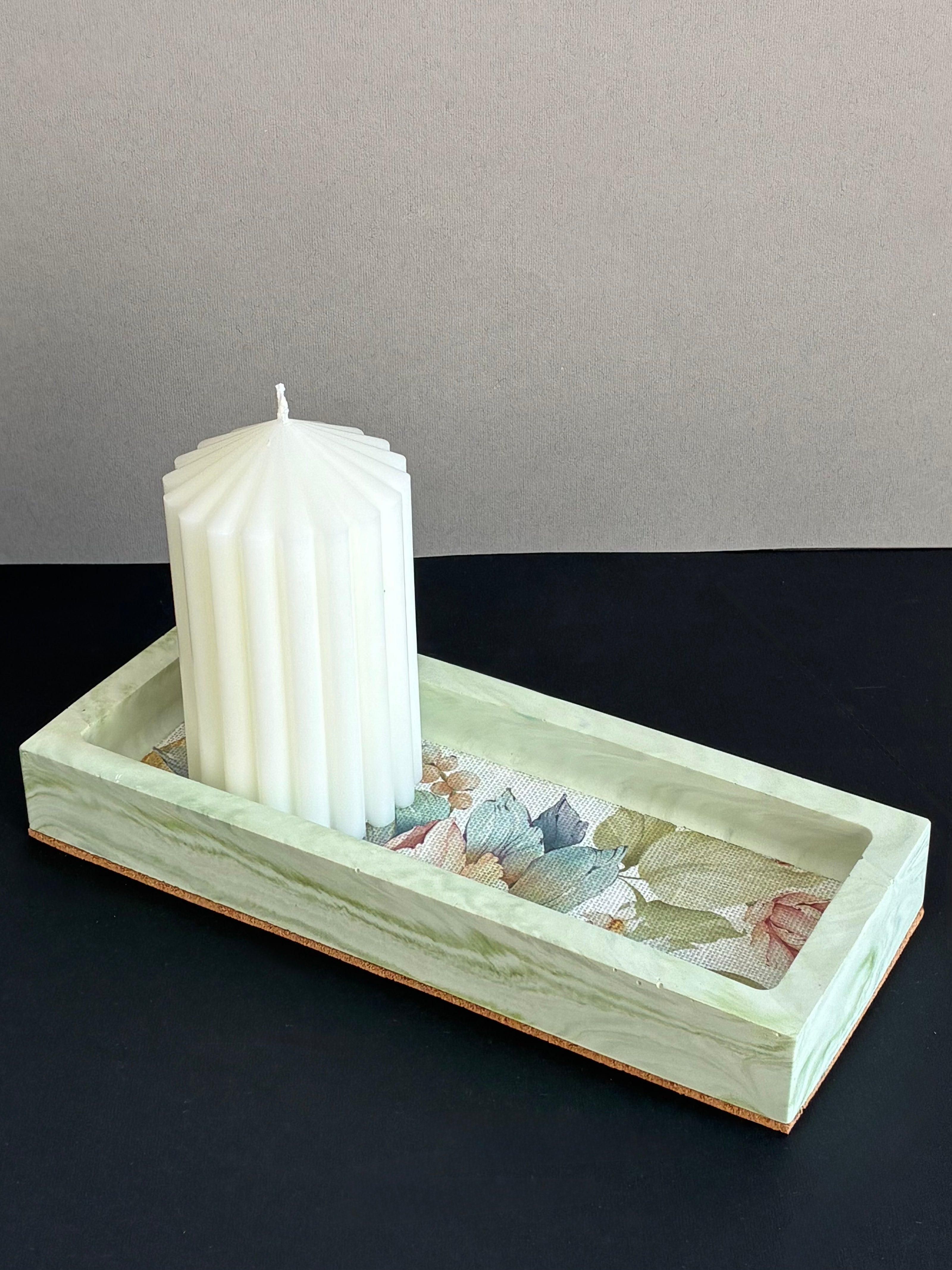 The Petit Gift Box