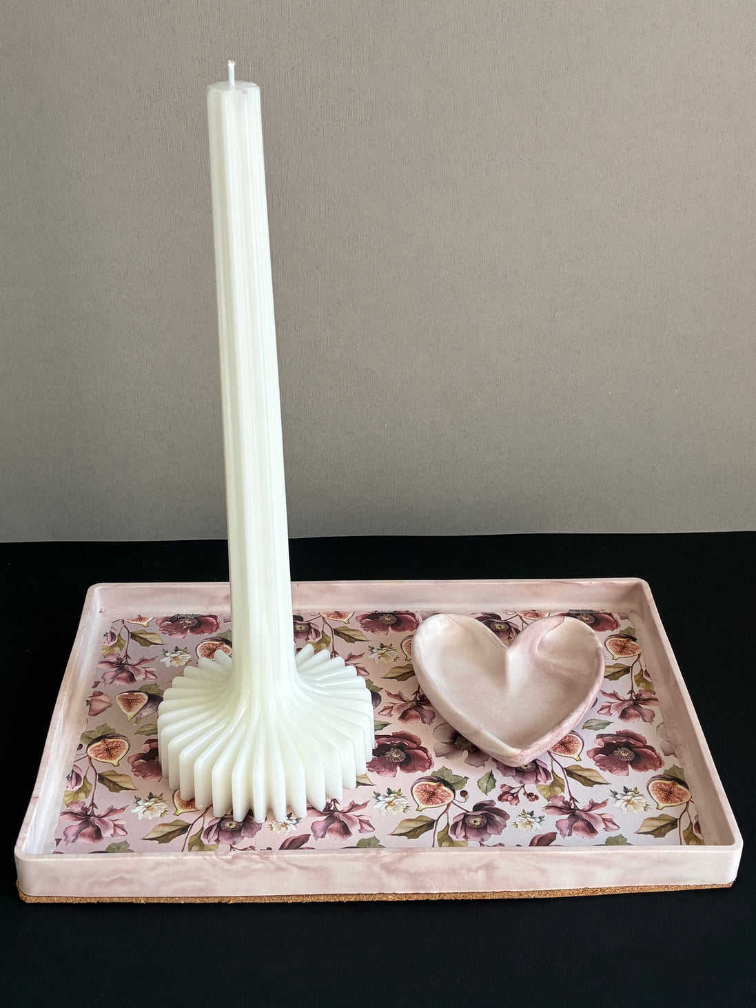 The Sculpted Gift Box