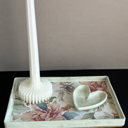 The Sculpted Gift Box